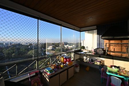 Apartamento à venda com 135m², 3 quartos e 3 vagasVaranda