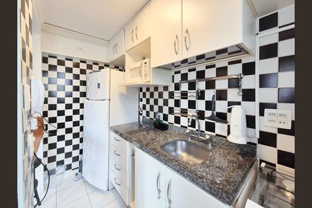 Apartamento à venda com 48m², 1 quarto e 1 vaga Apartamento à venda com 48m², 1 quarto e 1 vagaCozinha