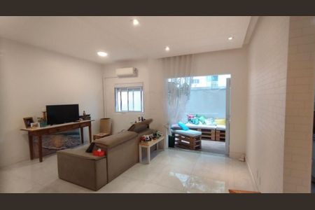 Apartamento à venda com 73m², 2 quartos e 1 vaga