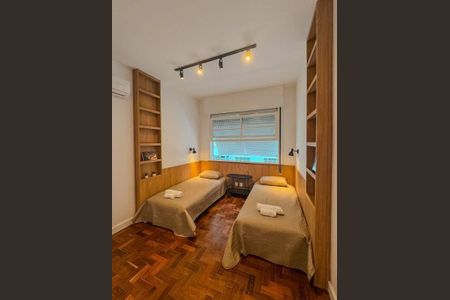 Apartamento à venda com 2 quartos, 68m² em Copacabana, Rio de Janeiro