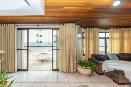 Apartamento à venda com 321m², 4 quartos e 3 vagas