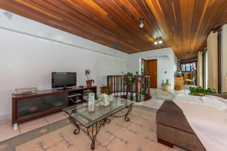 Apartamento à venda com 321m², 4 quartos e 3 vagas