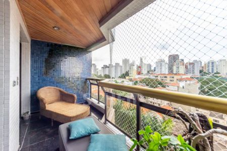 Apartamento à venda com 321m², 4 quartos e 3 vagas