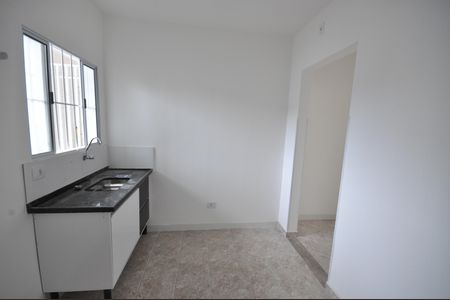 Cozinha de casa para alugar com 1 quarto, 40m² em Jardim Brasil (zona Norte), São Paulo