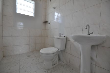 Banheiro de casa para alugar com 1 quarto, 40m² em Jardim Brasil (zona Norte), São Paulo