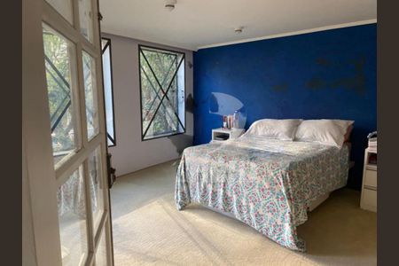 Casa à venda com 412m², 8 quartos e 9 vagas