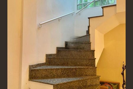 Casa à venda com 412m², 8 quartos e 9 vagas