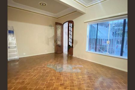 Casa à venda com 412m², 8 quartos e 9 vagas