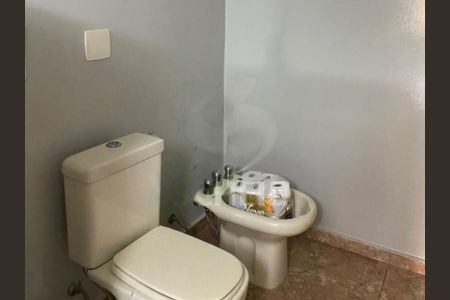 Casa à venda com 412m², 8 quartos e 9 vagas