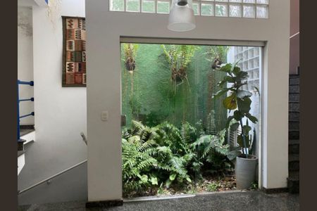 Casa à venda com 412m², 8 quartos e 9 vagas