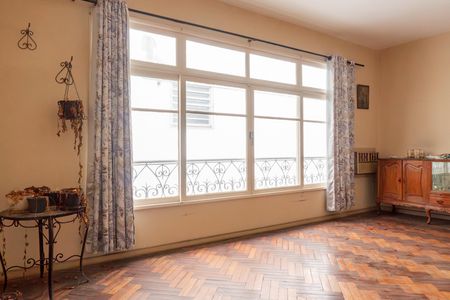 Apartamento à venda com 100m², 3 quartos e 1 vaga Apartamento à venda com 100m², 3 quartos e 1 vagaSala