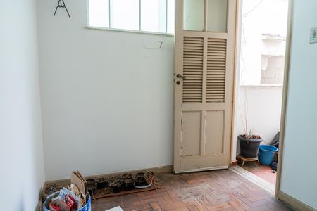 Apartamento à venda com 100m², 3 quartos e 1 vaga Apartamento à venda com 100m², 3 quartos e 1 vagaQuarto de serviço