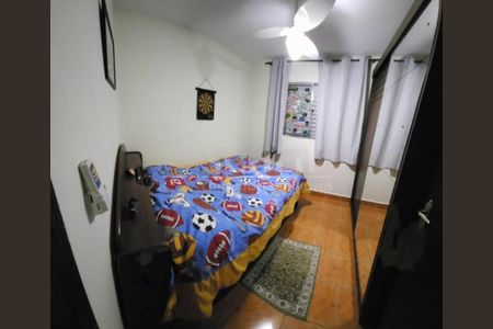 Casa à venda com 4 quartos, 178m² em Parque Maria Domitila, São Paulo