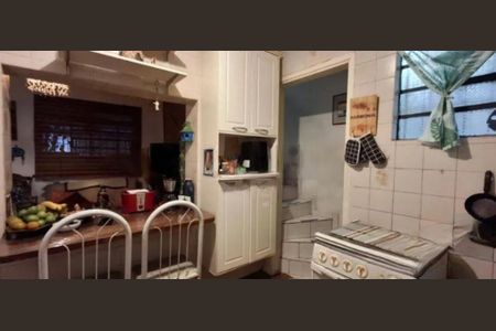 Casa à venda com 120m², 3 quartos e 2 vagas