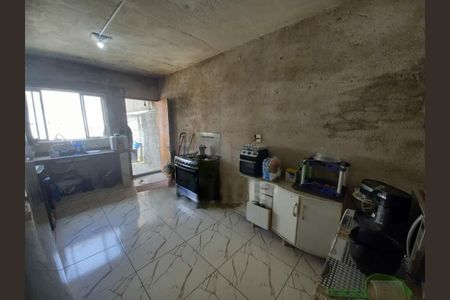 Casa à venda com 4 quartos, 120m² em Vila Santana, São Paulo
