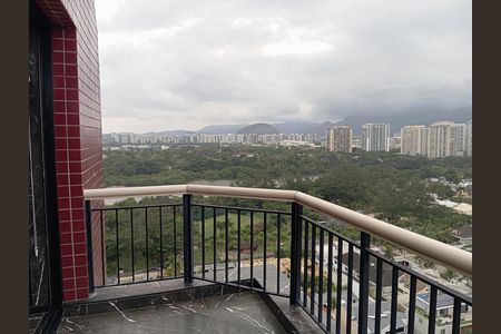 Apartamento à venda com 170m², 2 quartos e 1 vaga Apartamento à venda com 170m², 2 quartos e 1 vagaTerraço