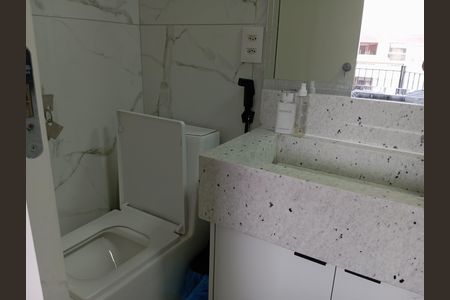 Apartamento à venda com 170m², 2 quartos e 1 vaga Apartamento à venda com 170m², 2 quartos e 1 vagaBanheiro
