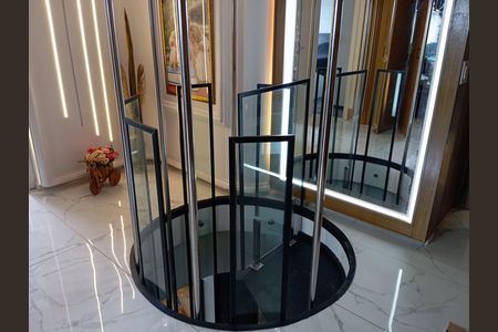 Apartamento à venda com 170m², 2 quartos e 1 vaga