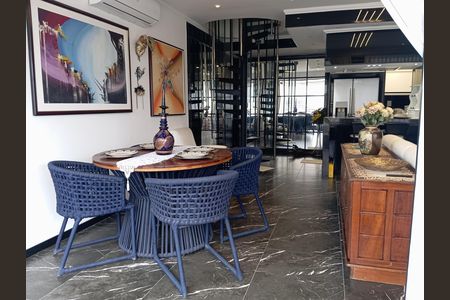 Sala de apartamento à venda com 2 quartos, 170m² em Barra da Tijuca, Rio de Janeiro