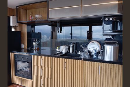 Apartamento à venda com 170m², 2 quartos e 1 vaga Apartamento à venda com 170m², 2 quartos e 1 vagaEspaço Gourmet