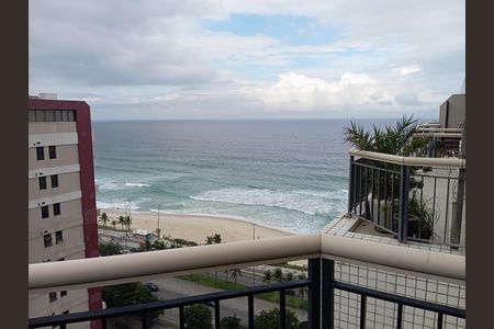 Apartamento à venda com 170m², 2 quartos e 1 vaga Apartamento à venda com 170m², 2 quartos e 1 vagaTerraço
