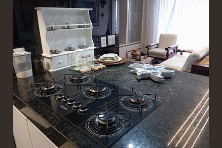Apartamento à venda com 170m², 2 quartos e 1 vaga Apartamento à venda com 170m², 2 quartos e 1 vagaCozinha