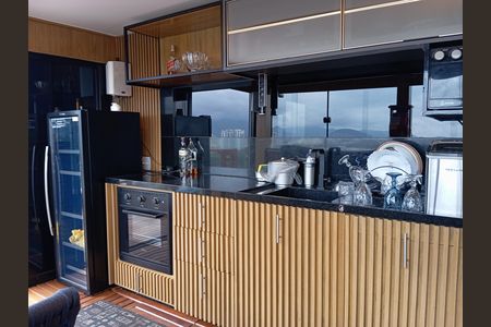 Apartamento à venda com 170m², 2 quartos e 1 vaga Apartamento à venda com 170m², 2 quartos e 1 vagaEspaço Gourmet