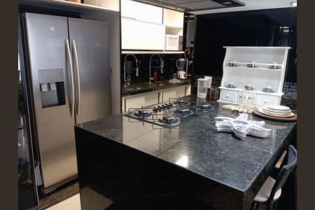 Apartamento à venda com 170m², 2 quartos e 1 vaga Apartamento à venda com 170m², 2 quartos e 1 vagaCozinha