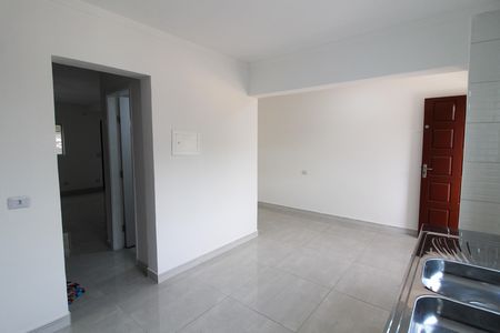 Casa à venda com 100m², 3 quartos e 2 vagas Casa à venda com 100m², 3 quartos e 2 vagasCozinha