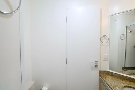 Apartamento para alugar com 65m², 2 quartos e 2 vagas Apartamento para alugar com 65m², 2 quartos e 2 vagasBanheiro Suíte