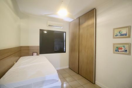 Apartamento para alugar com 65m², 2 quartos e 2 vagas Apartamento para alugar com 65m², 2 quartos e 2 vagasQuarto