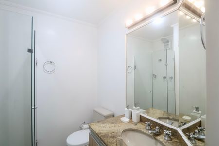 Apartamento para alugar com 65m², 2 quartos e 2 vagas Apartamento para alugar com 65m², 2 quartos e 2 vagasBanheiro Social