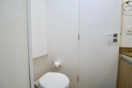 Apartamento para alugar com 65m², 2 quartos e 2 vagas Apartamento para alugar com 65m², 2 quartos e 2 vagasBanheiro Suíte