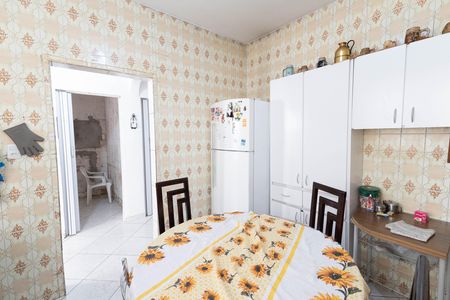Casa para alugar com 250m², 3 quartos e 1 vagaCozinha 