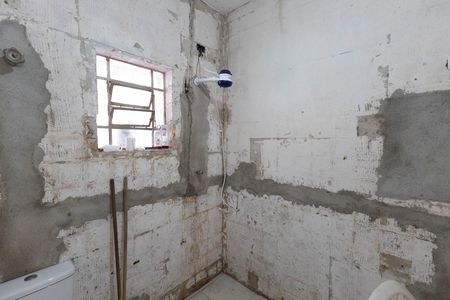 Casa para alugar com 250m², 3 quartos e 1 vagaBanheiro 1