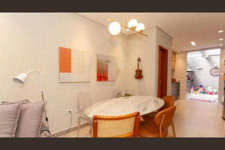 Casa à venda com 3 quartos, 120m² em Jardim Ernestina, São Paulo
