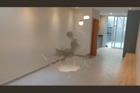 Casa à venda com 3 quartos, 120m² em Jardim Ernestina, São Paulo