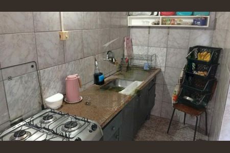 Casa à venda com 4 quartos, 102m² em Jardim Juá, São Paulo