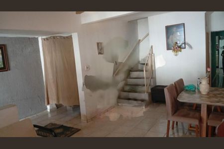 Casa à venda com 4 quartos, 102m² em Jardim Juá, São Paulo