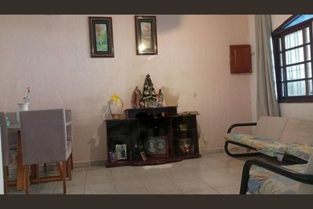 Casa à venda com 4 quartos, 102m² em Jardim Juá, São Paulo