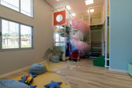 Apartamento à venda com 3 quartos, 155m² em Vila Sofia, São Paulo