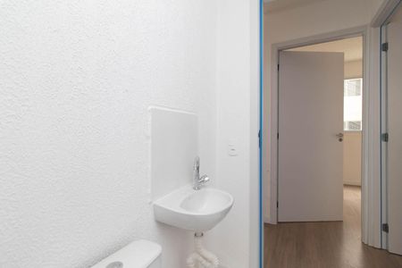 Apartamento para alugar com 45m², 2 quartos e 1 vaga Apartamento para alugar com 45m², 2 quartos e 1 vagaBanheiro