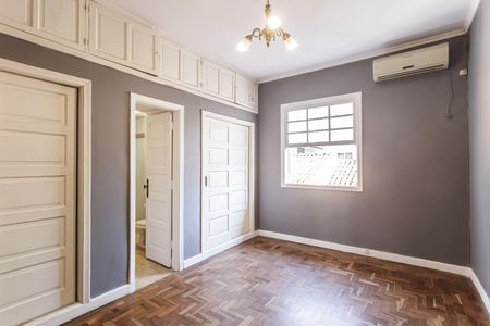 Casa para alugar com 200m², 4 quartos e 3 vagas Casa para alugar com 200m², 4 quartos e 3 vagasQuarto Suíte