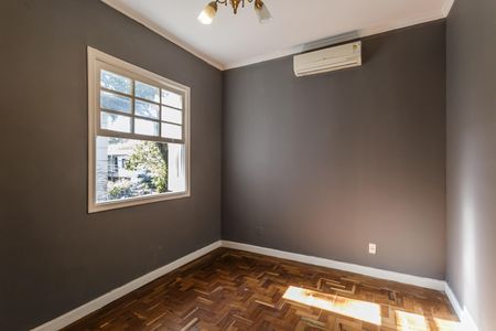 Casa para alugar com 200m², 4 quartos e 3 vagas Casa para alugar com 200m², 4 quartos e 3 vagasQuarto 2