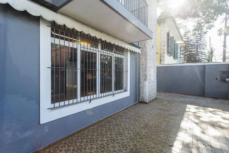 Garagem de casa para alugar com 4 quartos, 200m² em Indianópolis, São Paulo