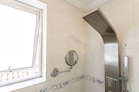 Casa para alugar com 200m², 4 quartos e 3 vagas Casa para alugar com 200m², 4 quartos e 3 vagasBanheiro da Suíte