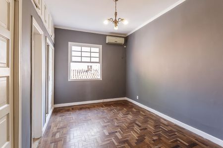 Casa para alugar com 200m², 4 quartos e 3 vagas Casa para alugar com 200m², 4 quartos e 3 vagasQuarto Suíte