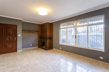 Casa para alugar com 4 quartos, 200m² em Indianópolis, São Paulo