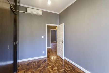 Casa para alugar com 200m², 4 quartos e 3 vagas Casa para alugar com 200m², 4 quartos e 3 vagasQuarto 1