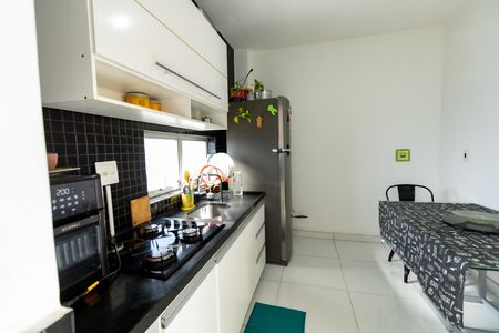 Apartamento à venda com 69m², 2 quartos e 1 vagaCozinha